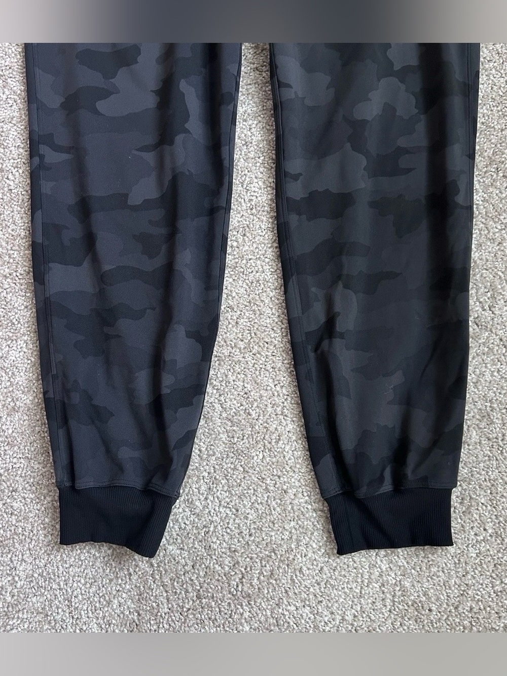 Lululemon Stretch High-Rise Jogger 8 Heritage 365 Camo Deep Coal Multi Luxtreme - Picture 3 of 11